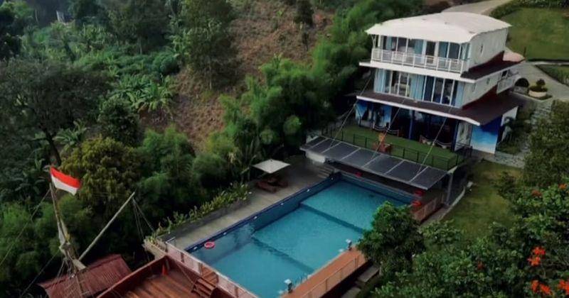 Instagram.com/deboekitvillas